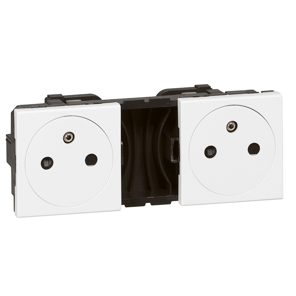 Double prise de courant 2P+T Surface précâblées Mosaic 2×2 modules – blanc